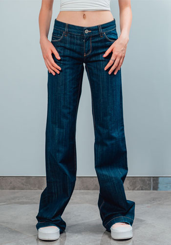 2023 Женские джинсы палаццо. Джинсы женские PRADA купить скидки Киев. Брендовая одежда люкс магазин